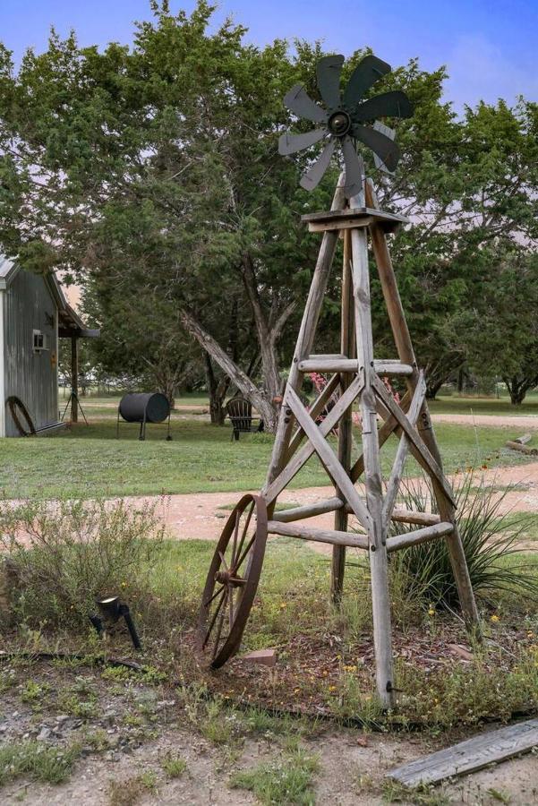 Homestay #3 Wrangler~bandera Tin Star~bandera, Tx. *